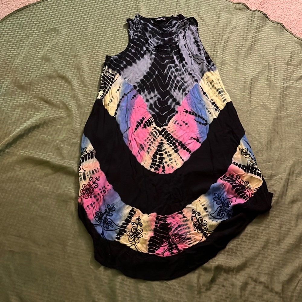 Free size beach cover up tie dye and embroidered. Great condition